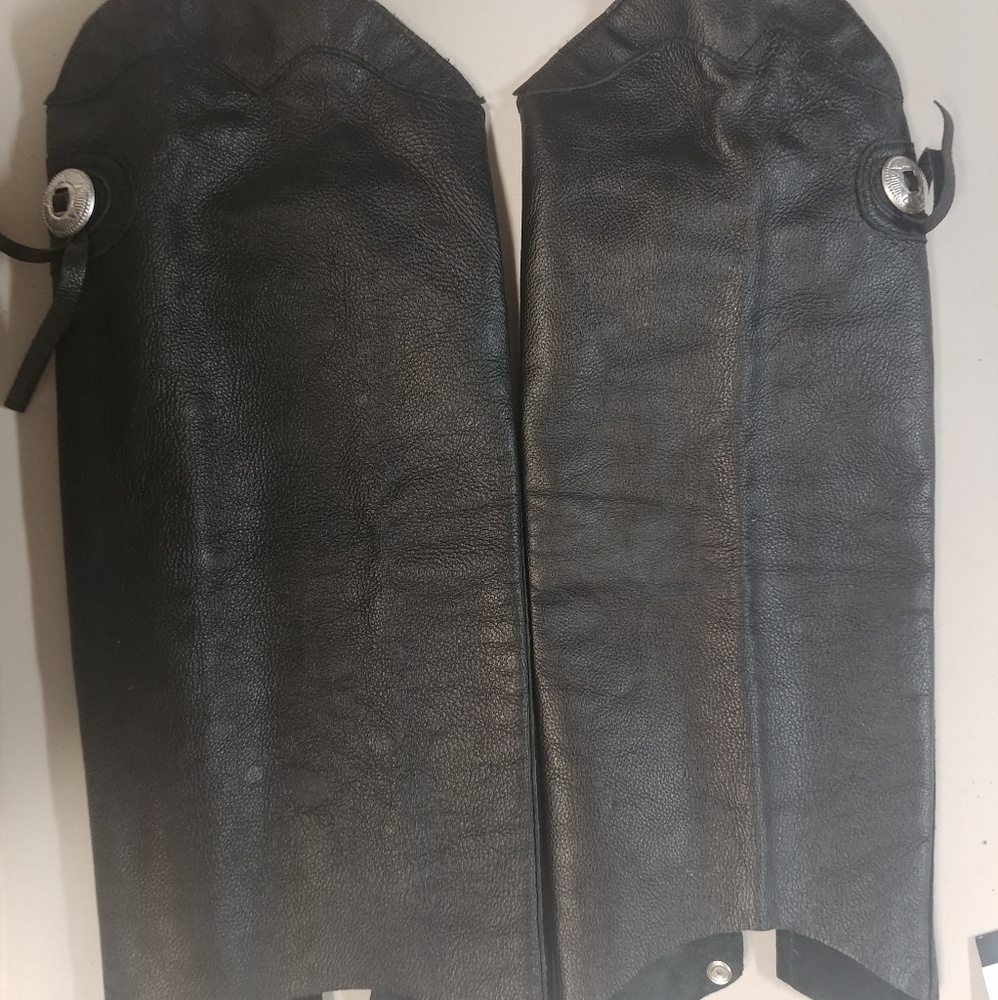 Black leather motercycle leg chaps